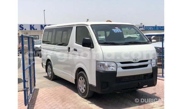 Ra Imported Toyota Hiace funfun Ọkọ̀ in Import - Dubai ni Ashanti Ra Imported Toyota Hiace funfun Ọkọ̀ in Import - Dubai ni Ashanti