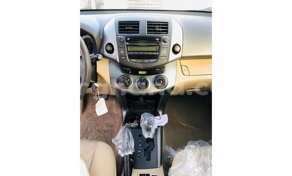 Buy Import Toyota 4Runner Red Car in Import - Dubai in Ashanti Buy Import Toyota 4Runner Red Car in Import - Dubai in Ashanti