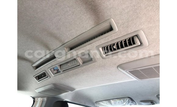 Sayi Imported Toyota Hiace White Mota in Import - Dubai a Ashanti Sayi Imported Toyota Hiace White Mota in Import - Dubai a Ashanti