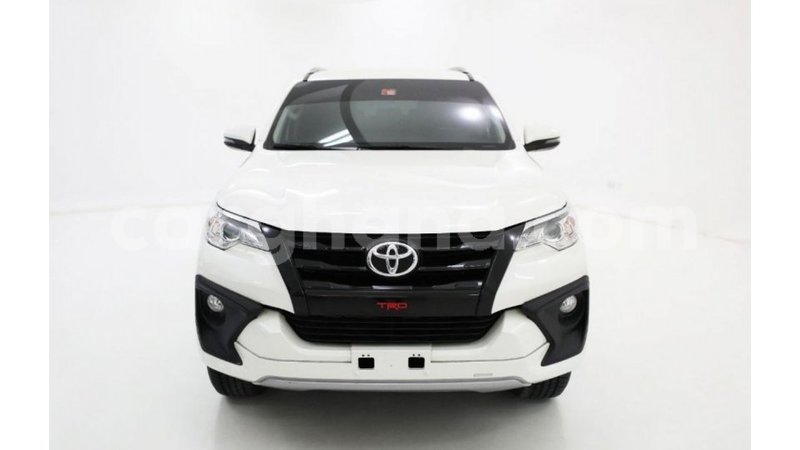 Big with watermark toyota fortuner ashanti import dubai 11770