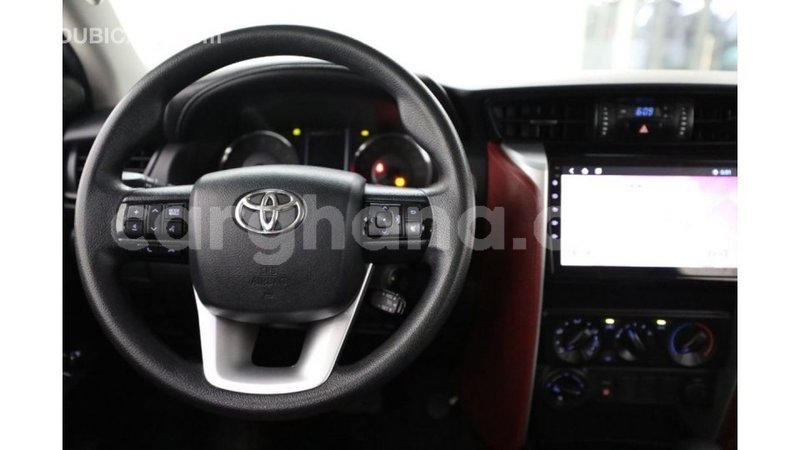 Big with watermark toyota fortuner ashanti import dubai 11770