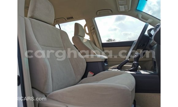 Ra Imported Toyota Prado funfun Ọkọ̀ in Import - Dubai ni Ashanti Ra Imported Toyota Prado funfun Ọkọ̀ in Import - Dubai ni Ashanti