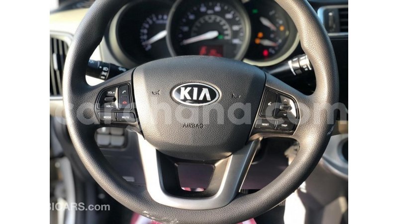 Big with watermark kia rio ashanti import dubai 11778