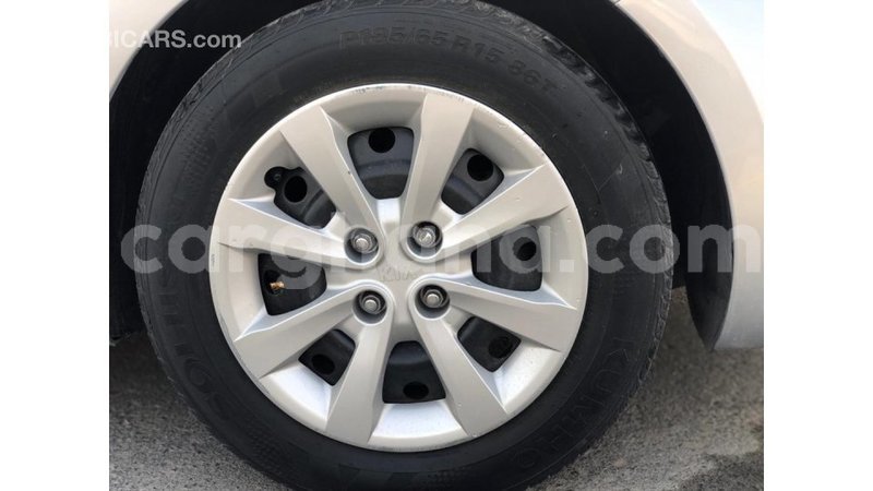 Big with watermark kia rio ashanti import dubai 11778