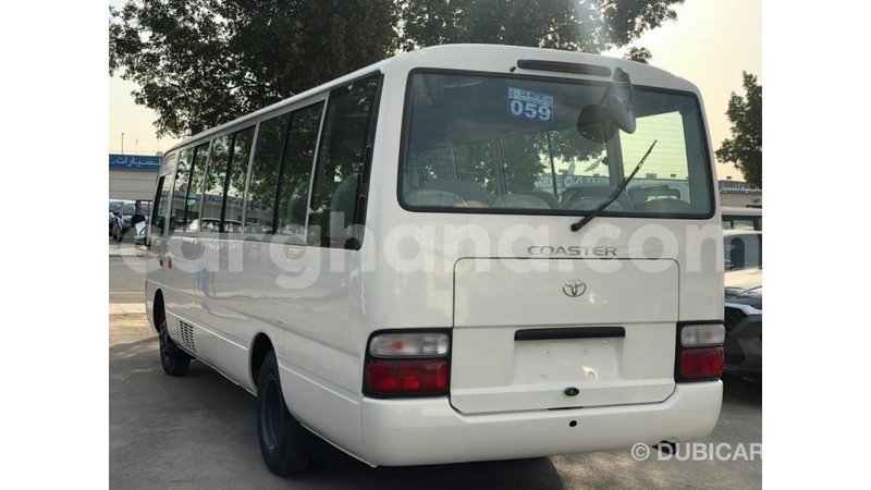 Big with watermark toyota coaster ashanti import dubai 11781