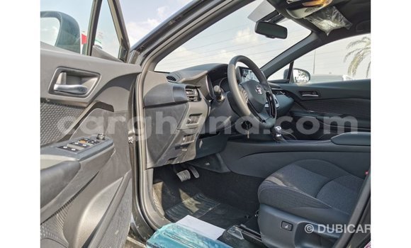 Sayi Imported Toyota C-HR Black Mota in Import - Dubai a Ashanti Sayi Imported Toyota C-HR Black Mota in Import - Dubai a Ashanti