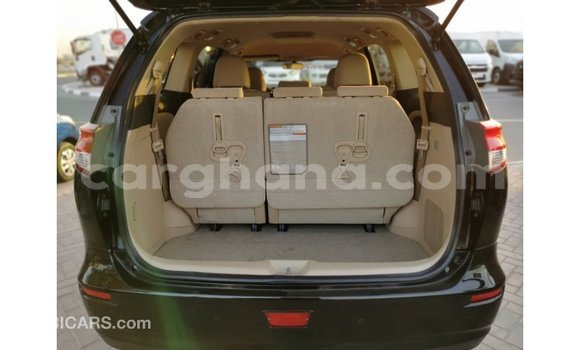Sayi Imported Toyota Previa Black Mota in Import - Dubai a Ashanti Sayi Imported Toyota Previa Black Mota in Import - Dubai a Ashanti