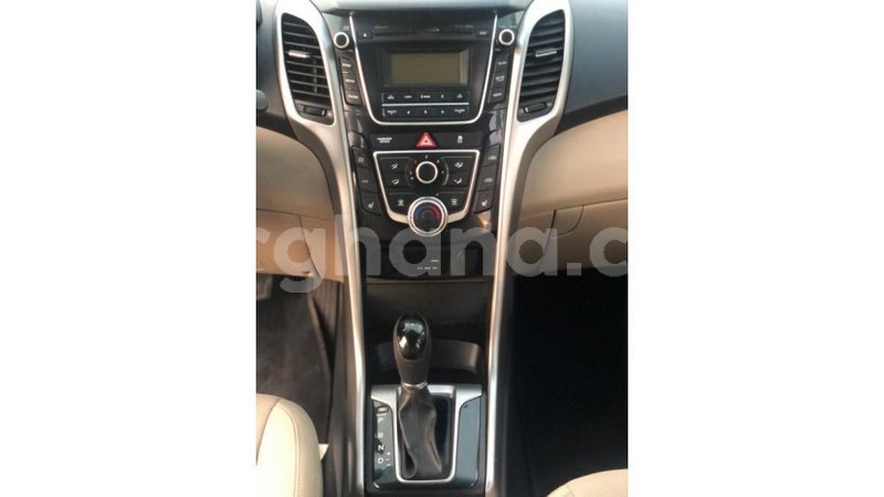 Big with watermark hyundai elantra ashanti import dubai 11790