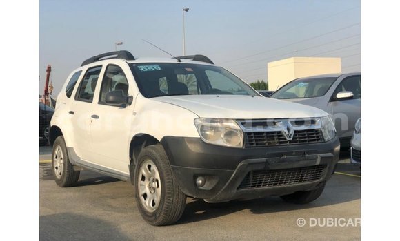 Buy Import Renault Duster White Car in Import - Dubai in Ashanti Buy Import Renault Duster White Car in Import - Dubai in Ashanti