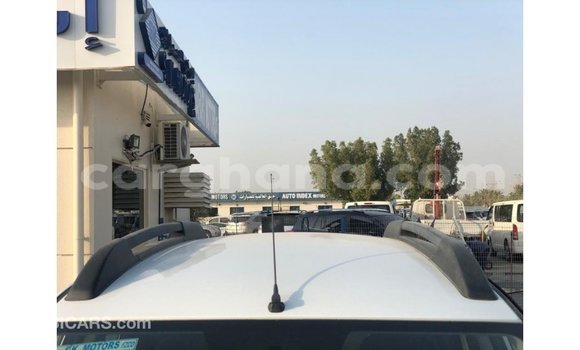 Buy Import Renault Duster White Car in Import - Dubai in Ashanti Buy Import Renault Duster White Car in Import - Dubai in Ashanti