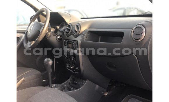 Buy Import Renault Duster White Car in Import - Dubai in Ashanti Buy Import Renault Duster White Car in Import - Dubai in Ashanti