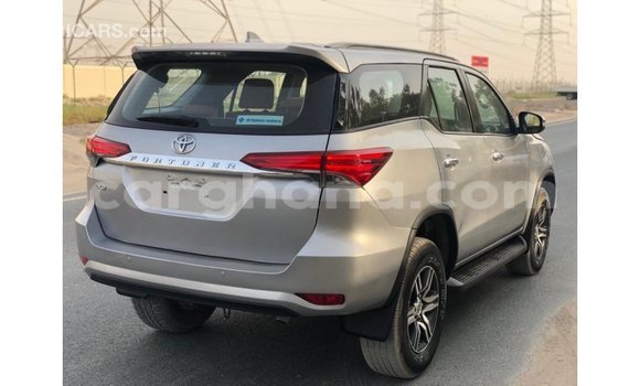 Sayi Imported Toyota Fortuner Sauran Mota in Import - Dubai a Ashanti Sayi Imported Toyota Fortuner Sauran Mota in Import - Dubai a Ashanti