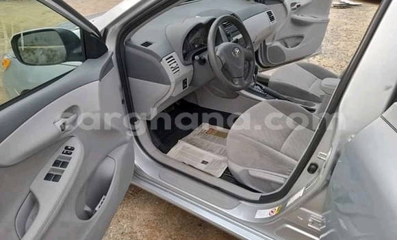 Sayi Na hannu Toyota Corolla Azurfa Mota in Atebubu–Amantin a Brong-Ahafo Sayi Na hannu Toyota Corolla Azurfa Mota in Atebubu–Amantin a Brong-Ahafo