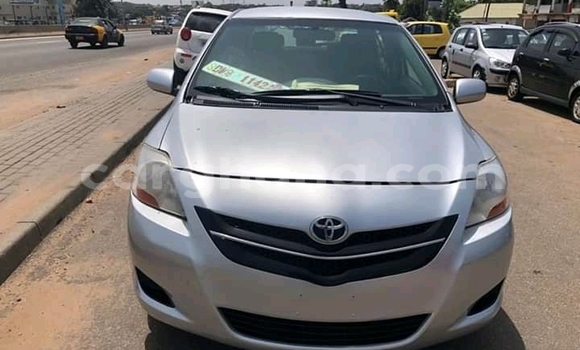 Ra Àlòkù Toyota Yaris Silver Ọkọ̀ in Atebubu–Amantin ni Brong-Ahafo
