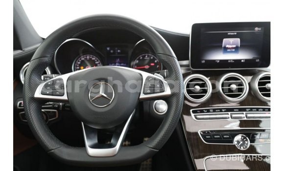 Sayi Imported Mercedes‒Benz 1117 Red Babbar mota in Import - Dubai a Ashanti Sayi Imported Mercedes‒Benz 1117 Red Babbar mota in Import - Dubai a Ashanti