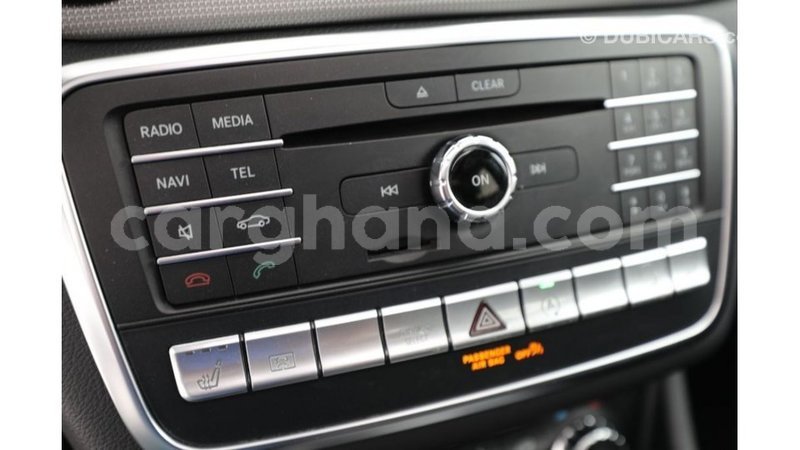 Big with watermark mercedes benz 250 ashanti import dubai 11809