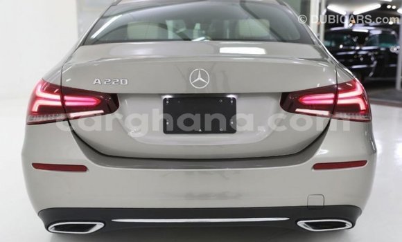 Buy Import Mercedes‒Benz 1117 Other Truck in Import - Dubai in Ashanti Buy Import Mercedes‒Benz 1117 Other Truck in Import - Dubai in Ashanti