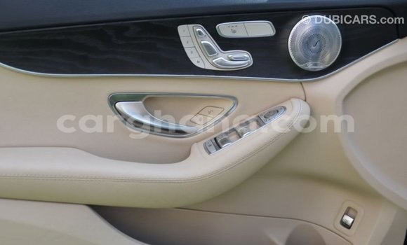 Ra Imported Mercedes‒Benz 1117 Brown Ọkọ̀ akẹ́rù ńlá in Import - Dubai ni Ashanti Ra Imported Mercedes‒Benz 1117 Brown Ọkọ̀ akẹ́rù ńlá in Import - Dubai ni Ashanti