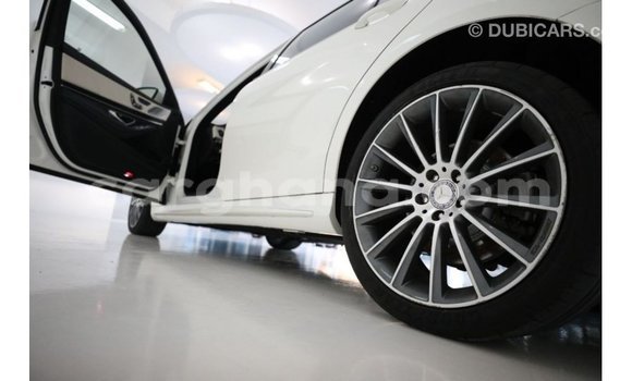 Buy Import Mercedes‒Benz 117 White Truck in Import - Dubai in Ashanti Buy Import Mercedes‒Benz 117 White Truck in Import - Dubai in Ashanti