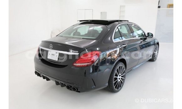 Ra Imported Mercedes‒Benz 1117 Black Ọkọ̀ akẹ́rù ńlá in Import - Dubai ni Ashanti Ra Imported Mercedes‒Benz 1117 Black Ọkọ̀ akẹ́rù ńlá in Import - Dubai ni Ashanti