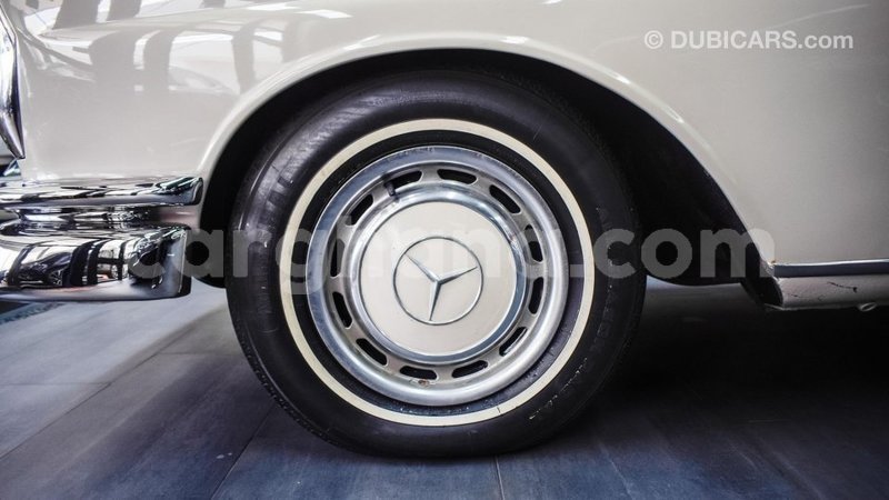 Big with watermark mercedes benz 230 ashanti import dubai 11820