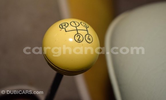 Buy Import Mercedes‒Benz 230 White Car in Import - Dubai in Ashanti Buy Import Mercedes‒Benz 230 White Car in Import - Dubai in Ashanti