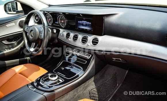 Sayi Imported Mercedes‒Benz 2024 M Babbar mota in Import - Dubai a Ashanti Sayi Imported Mercedes‒Benz 2024 M Babbar mota in Import - Dubai a Ashanti