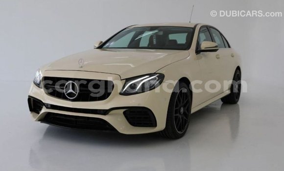 Ra Imported Mercedes‒Benz 2024 Alagara Ọkọ̀ akẹ́rù ńlá in Import - Dubai ni Ashanti Ra Imported Mercedes‒Benz 2024 Alagara Ọkọ̀ akẹ́rù ńlá in Import - Dubai ni Ashanti