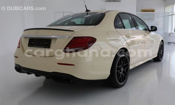 Ra Imported Mercedes‒Benz 2024 Alagara Ọkọ̀ akẹ́rù ńlá in Import - Dubai ni Ashanti Ra Imported Mercedes‒Benz 2024 Alagara Ọkọ̀ akẹ́rù ńlá in Import - Dubai ni Ashanti