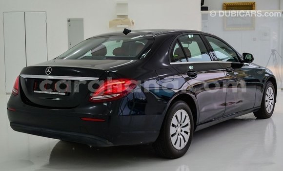 Buy Import Mercedes‒Benz 1117 Black Truck in Import - Dubai in Ashanti Buy Import Mercedes‒Benz 1117 Black Truck in Import - Dubai in Ashanti