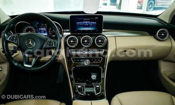 Buy Import Mercedes‒Benz 1117 Black Truck in Import - Dubai in Ashanti Buy Import Mercedes‒Benz 1117 Black Truck in Import - Dubai in Ashanti