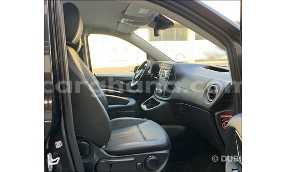 Ra Imported Mercedes‒Benz Vito Black Ọkọ̀ akẹ́rù ńlá in Import - Dubai ni Ashanti Ra Imported Mercedes‒Benz Vito Black Ọkọ̀ akẹ́rù ńlá in Import - Dubai ni Ashanti