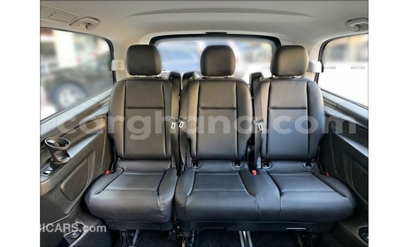 Ra Imported Mercedes‒Benz Vito Black Ọkọ̀ akẹ́rù ńlá in Import - Dubai ni Ashanti Ra Imported Mercedes‒Benz Vito Black Ọkọ̀ akẹ́rù ńlá in Import - Dubai ni Ashanti
