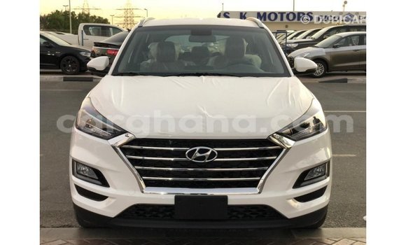 Sayi Imported Hyundai Tucson White Mota in Import - Dubai a Ashanti Sayi Imported Hyundai Tucson White Mota in Import - Dubai a Ashanti