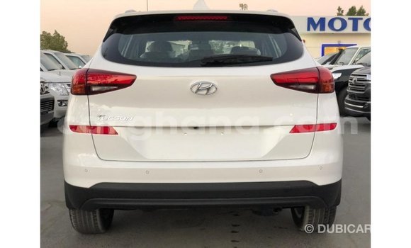 Sayi Imported Hyundai Tucson White Mota in Import - Dubai a Ashanti Sayi Imported Hyundai Tucson White Mota in Import - Dubai a Ashanti