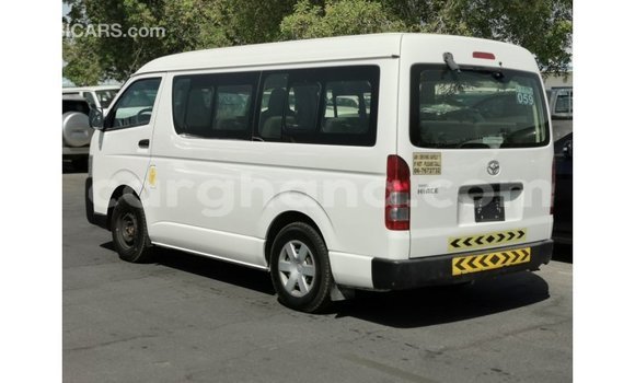 Buy Import Toyota Hiace White Car in Import - Dubai in Ashanti Buy Import Toyota Hiace White Car in Import - Dubai in Ashanti