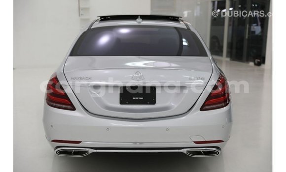 Ra Imported Mercedes‒Benz 1117 Miiran Ọkọ̀ akẹ́rù ńlá in Import - Dubai ni Ashanti Ra Imported Mercedes‒Benz 1117 Miiran Ọkọ̀ akẹ́rù ńlá in Import - Dubai ni Ashanti
