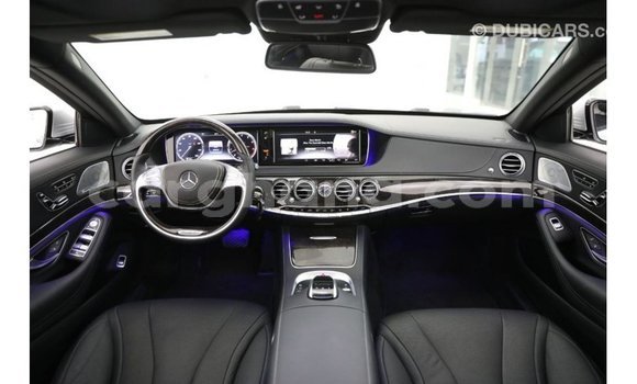 Ra Imported Mercedes‒Benz 1117 Miiran Ọkọ̀ akẹ́rù ńlá in Import - Dubai ni Ashanti Ra Imported Mercedes‒Benz 1117 Miiran Ọkọ̀ akẹ́rù ńlá in Import - Dubai ni Ashanti