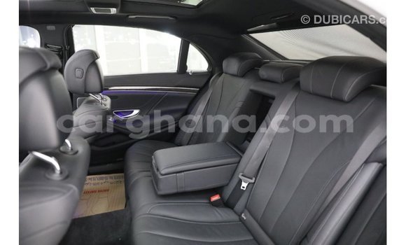 Ra Imported Mercedes‒Benz 1117 Miiran Ọkọ̀ akẹ́rù ńlá in Import - Dubai ni Ashanti Ra Imported Mercedes‒Benz 1117 Miiran Ọkọ̀ akẹ́rù ńlá in Import - Dubai ni Ashanti