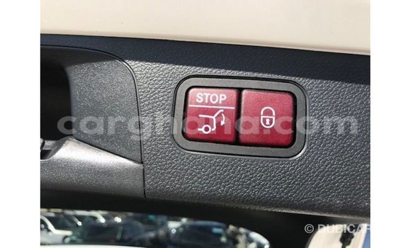 Buy Import Mercedes‒Benz 250 White Car in Import - Dubai in Ashanti Buy Import Mercedes‒Benz 250 White Car in Import - Dubai in Ashanti