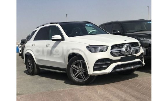 Sayi Imported Mercedes‒Benz GLE White Mota in Import - Dubai a Ashanti Sayi Imported Mercedes‒Benz GLE White Mota in Import - Dubai a Ashanti