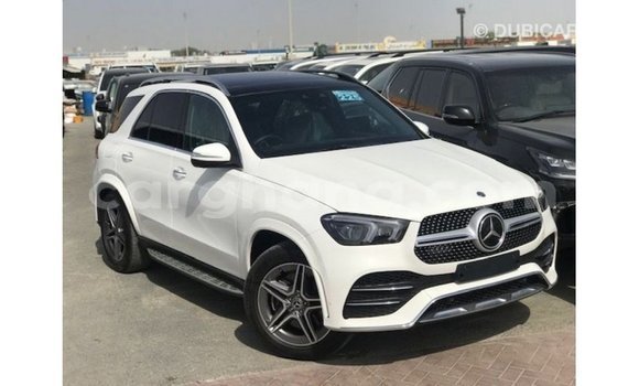 Sayi Imported Mercedes‒Benz GLE White Mota in Import - Dubai a Ashanti Sayi Imported Mercedes‒Benz GLE White Mota in Import - Dubai a Ashanti