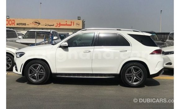 Sayi Imported Mercedes‒Benz GLE White Mota in Import - Dubai a Ashanti Sayi Imported Mercedes‒Benz GLE White Mota in Import - Dubai a Ashanti