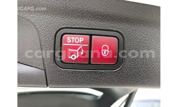 Sayi Imported Mercedes‒Benz GLE White Mota in Import - Dubai a Ashanti Sayi Imported Mercedes‒Benz GLE White Mota in Import - Dubai a Ashanti