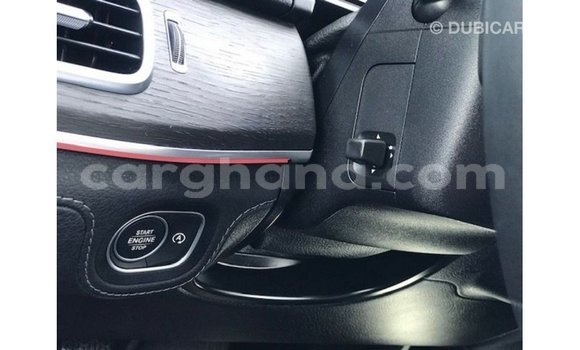 Sayi Imported Mercedes‒Benz GLE White Mota in Import - Dubai a Ashanti Sayi Imported Mercedes‒Benz GLE White Mota in Import - Dubai a Ashanti