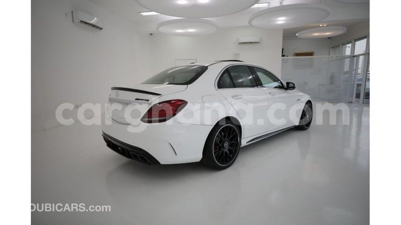 Big with watermark mercedes benz 1117 ashanti import dubai 11858