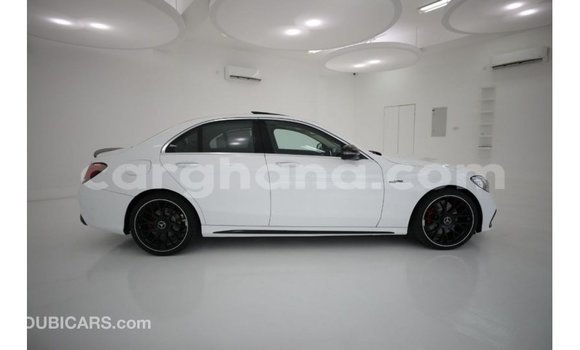 Sayi Imported Mercedes‒Benz 1117 White Babbar mota in Import - Dubai a Ashanti Sayi Imported Mercedes‒Benz 1117 White Babbar mota in Import - Dubai a Ashanti