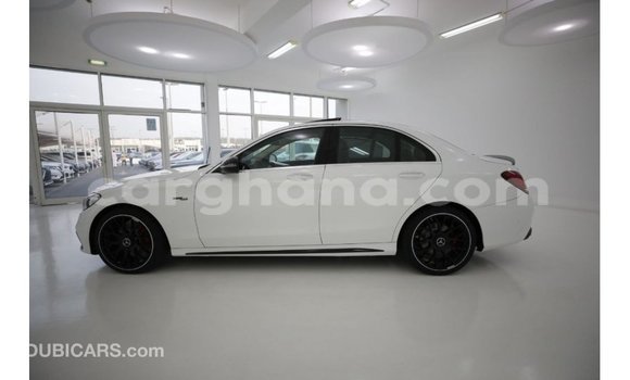 Sayi Imported Mercedes‒Benz 1117 White Babbar mota in Import - Dubai a Ashanti Sayi Imported Mercedes‒Benz 1117 White Babbar mota in Import - Dubai a Ashanti