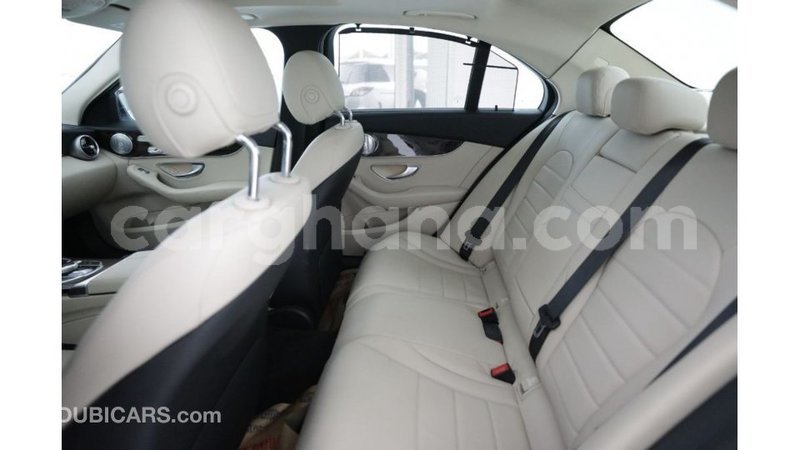 Big with watermark mercedes benz 1117 ashanti import dubai 11858