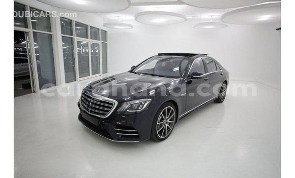 Buy Import Mercedes‒Benz 1117 Blue Truck in Import - Dubai in Ashanti Buy Import Mercedes‒Benz 1117 Blue Truck in Import - Dubai in Ashanti